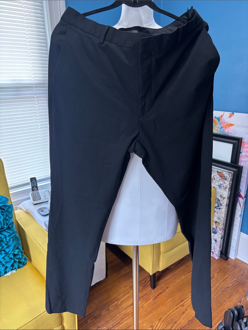 H&M Black Men's Dress Pants - Tailored Straight Leg